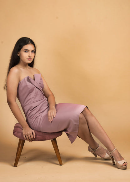 ELEGANCE MEETS STYLE PREMIUM ROSE GOLD CREPE BODYCON DRESS